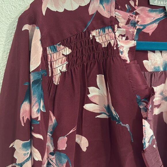 Daniel Rainn- maroon floral chifon blouse- Size XXL - Picture 4 of 7